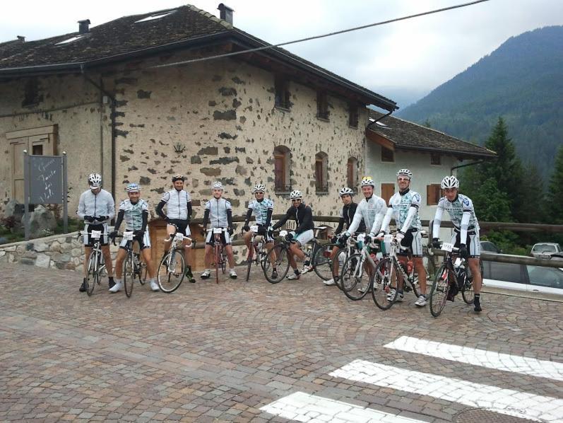 Hotel Fonte Dei Veli Panchia Exterior foto